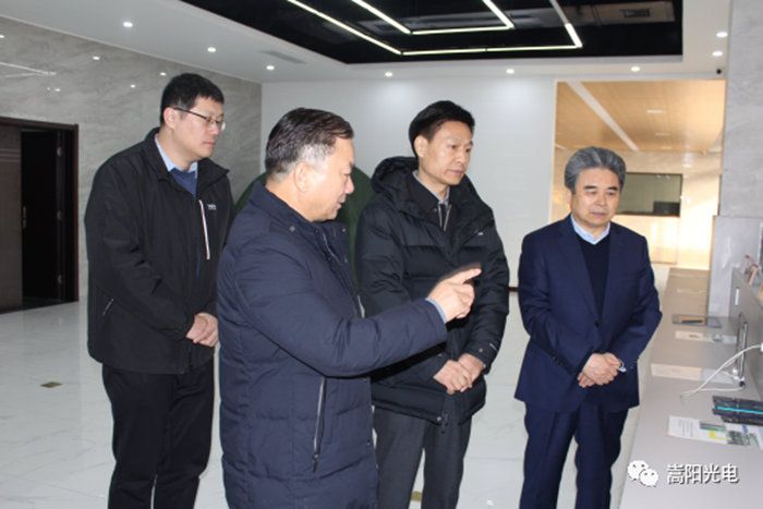 河南省侨联副主席刘智良莅临yp电子光电调研